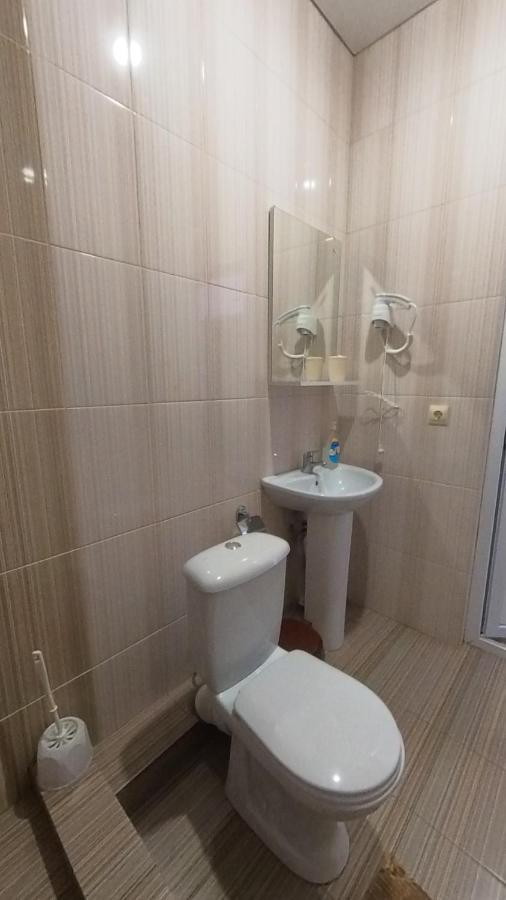 古达乌塔 Sanzazila酒店 外观 照片